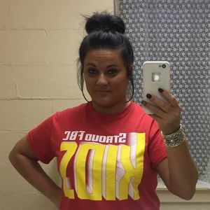 Meet your Posher, Candy